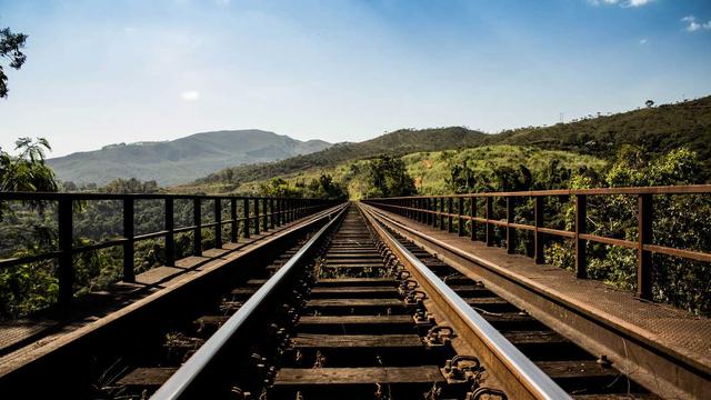 Criar site de graca em Le�polis