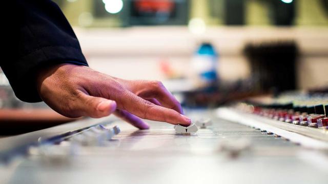 Crie seu website em Rebou�as
