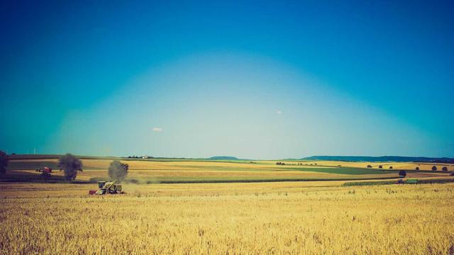 Empresas que criam e commerce em Itaber�